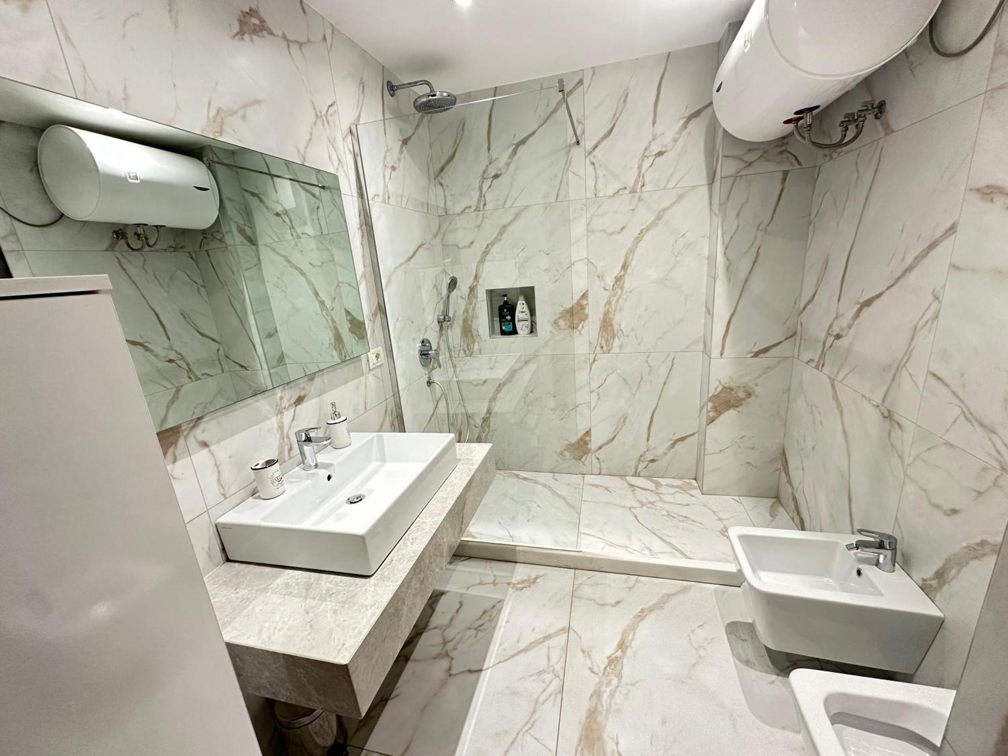 Apartment Amo Tower