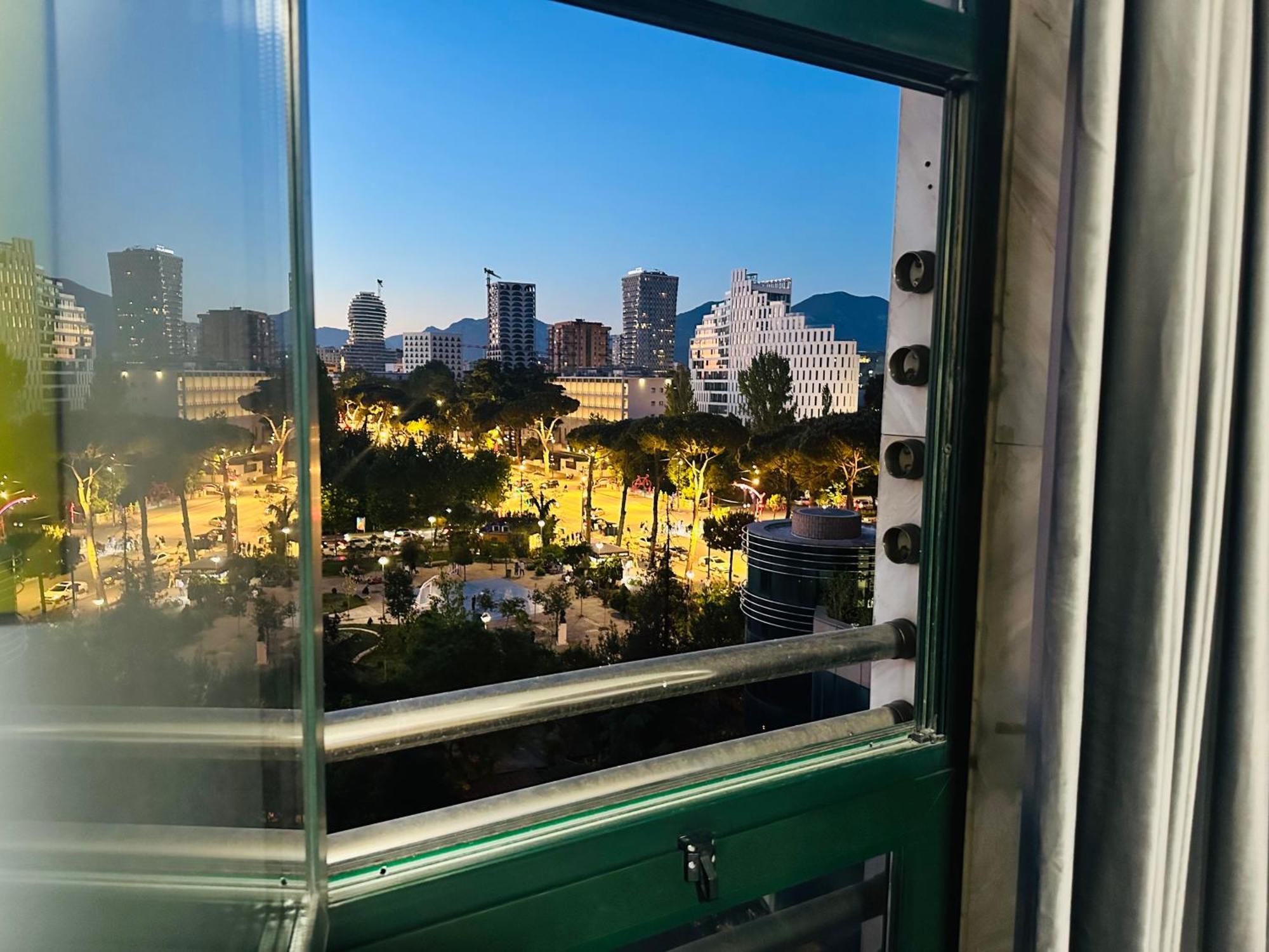Appartement Amo Tower Center